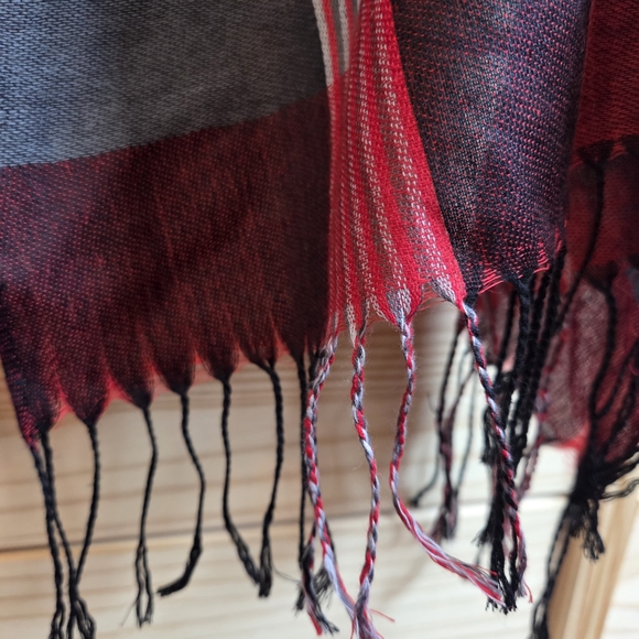 Plaid Red and Gray Scarf - Picture 3 of 4